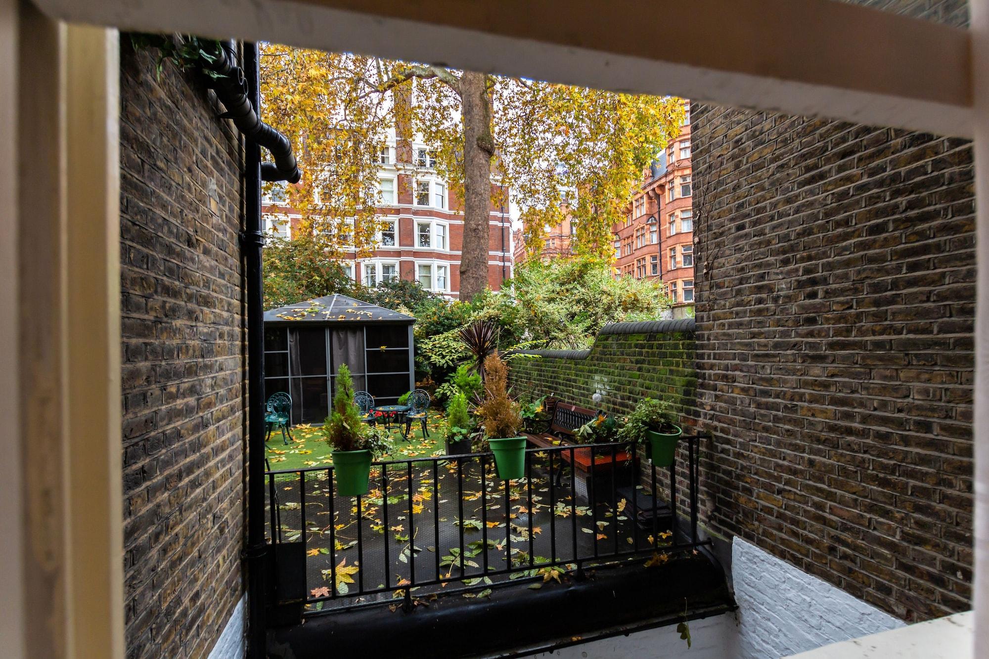 Arosfa Hotel London By Compass Hospitality Esterno foto